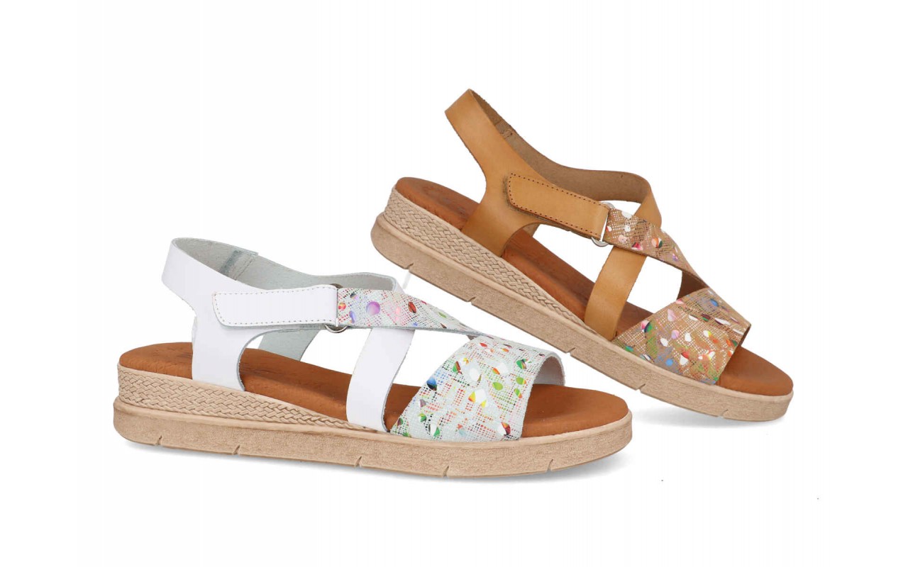 SANDALIA PARA SEÑORA EN PIEL VARIOS COLORES CON PLANTA DE GEL Y CUÑA MEDIA-FABRICADO EN ESPAÑA