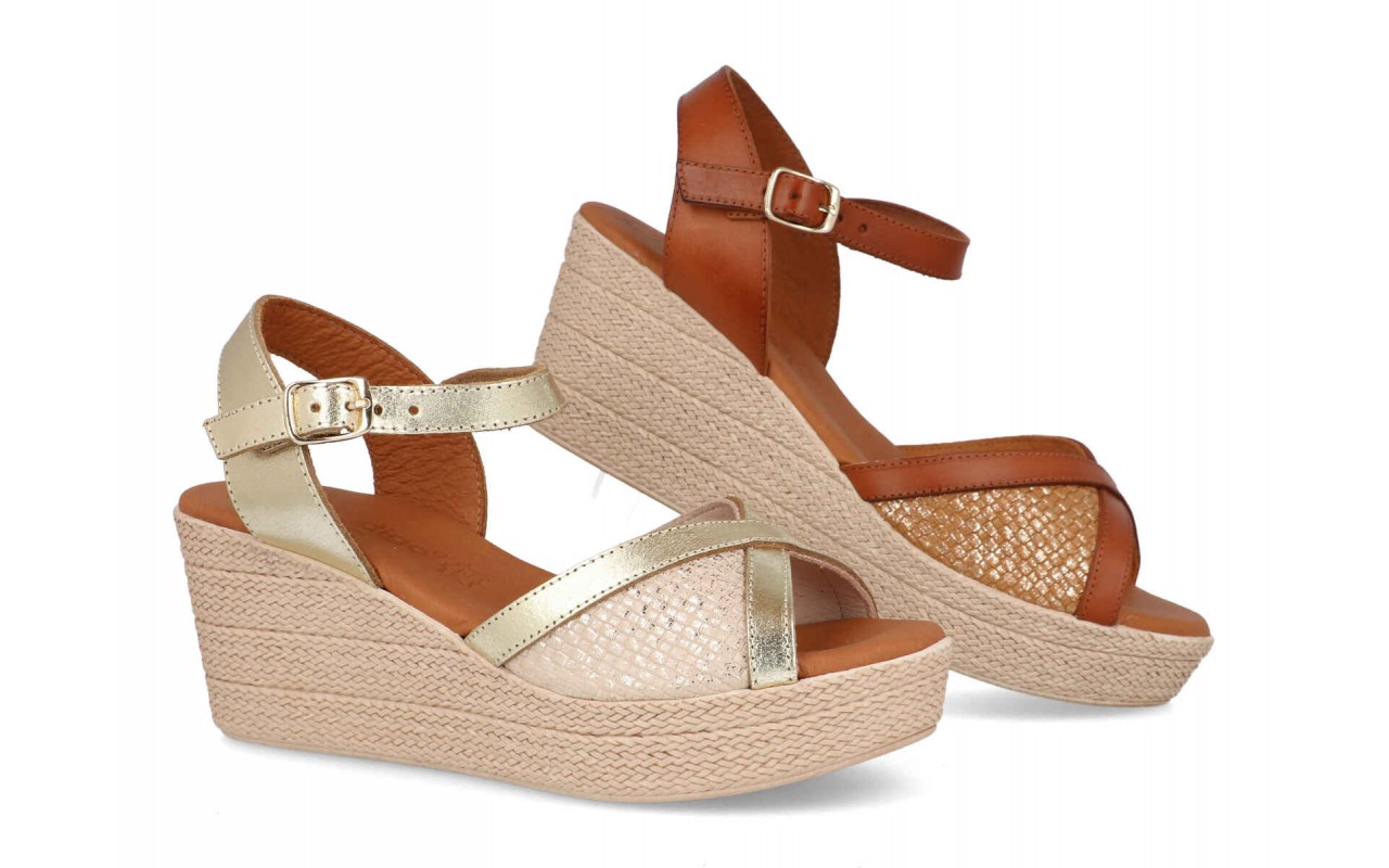 SANDALIA PARA SEÑORA EN PIEL VARIOS COLORES PLANTA DE GEL CON CUÑA DE 8CM-FABRICADO EN ESPAÑA