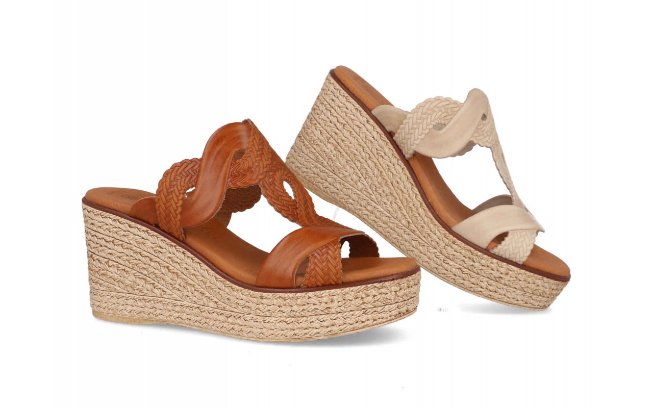 SANDALIA PARA SEÑORA TIPO ZUECO EN PIEL VARIOS COLORES PLANTA DE GEL CUÑA DE 8CM-FABRICADO EN ESPAÑA