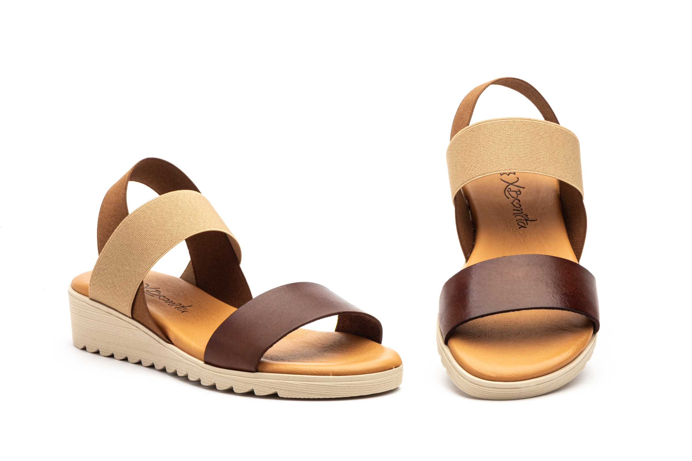 SANDALIA PARA SEÑORA CUÑA BAJA CORRIDA EN PIEL DE COLOR CUERO CON ELASTICO Y PLANTA DE GEL-FABRICADO EN ESPAÑA