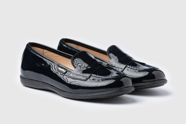 MOCASIN COLEGIAL CHAROL ANTIFAZ ANGELITOS 468 (35-40)